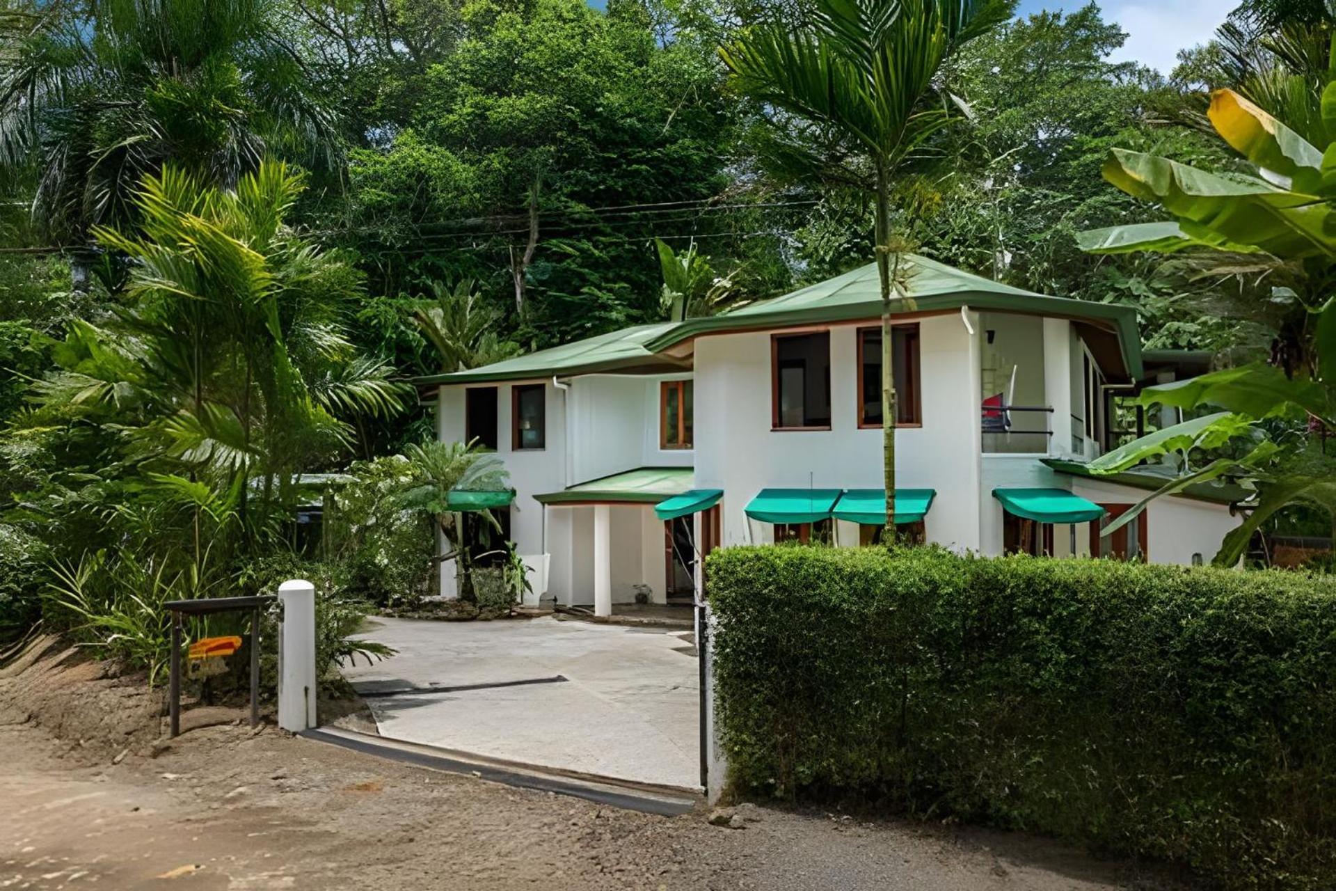 The Jungle Inn Dominicalito Eksteriør bilde